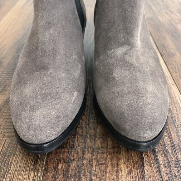 Aquatalia Suede Ankle Bootie Almond Toe Fionna Leather Made in Italy Size 7 Gray - Picture 5 of 16